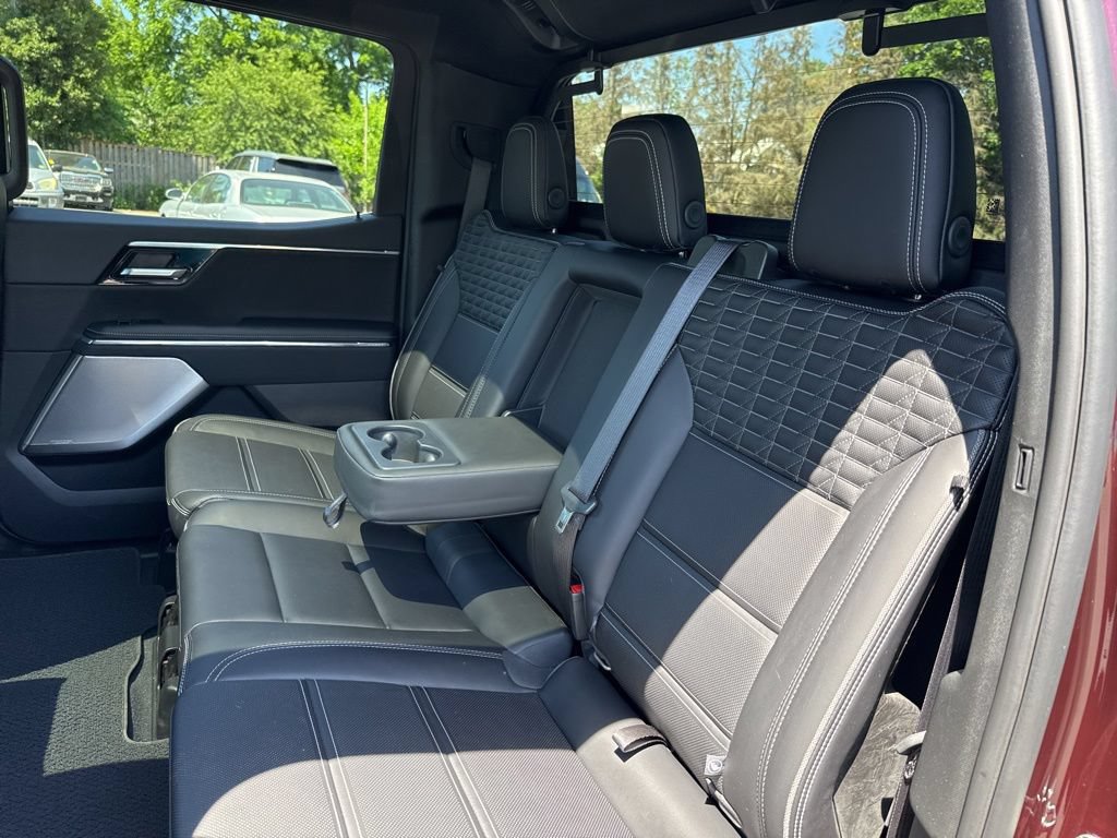 Used 2025 GMC Sierra EV Denali AWD/4WD image 40