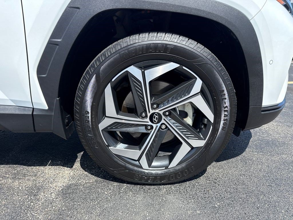 Used 2022 Hyundai Tucson Limited AWD/4WD image 12