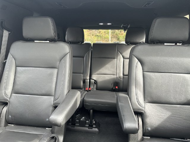 Used 2021 Chevrolet Tahoe Z71 w/ Z71 Signature Package AWD/4WD image 34