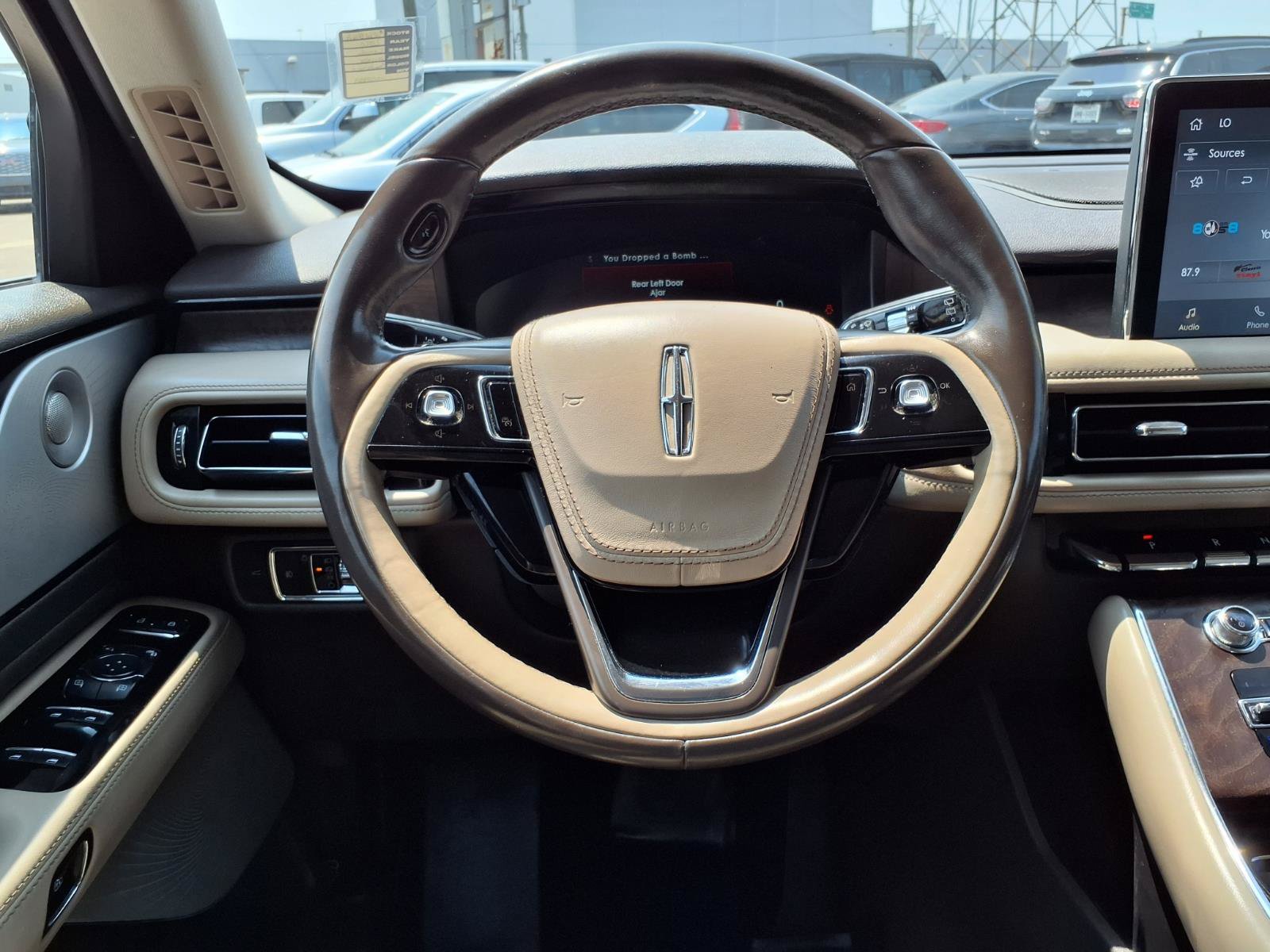 Used 2020 Lincoln Aviator Reserve w/ Equipment Group 202A AWD/4WD image 13