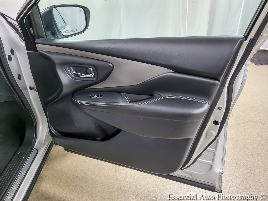 Used 2023 Nissan Murano SV AWD/4WD image 24