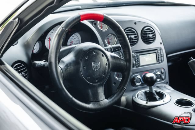 Used 2010 Dodge Viper ACR RWD image 7