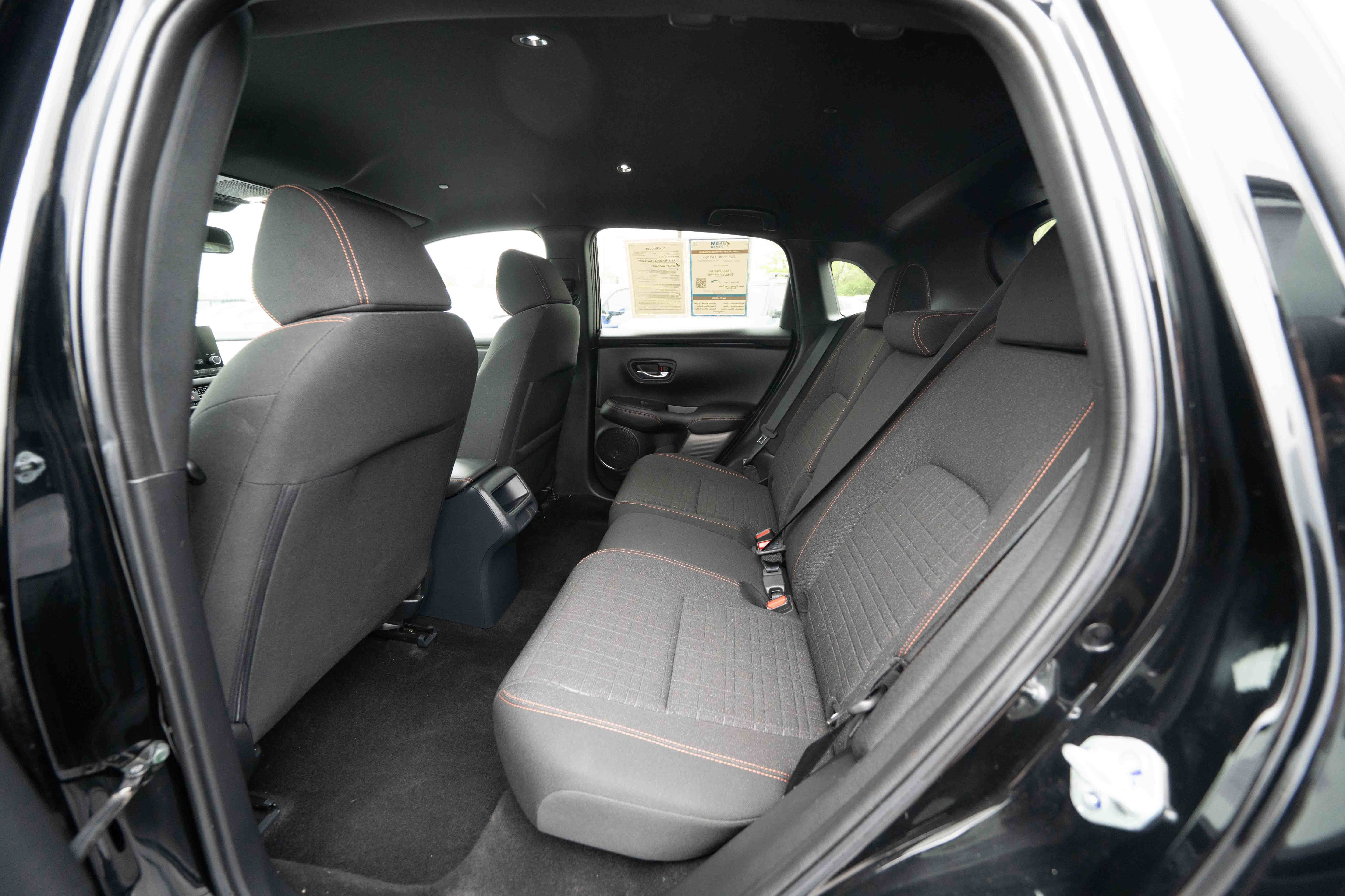 Used 2025 Honda HR-V Sport image 23