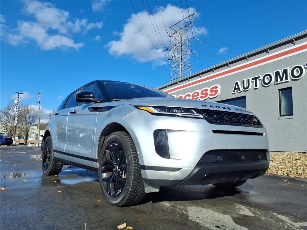 Used 2020 Land Rover Range Rover Evoque SE image 4