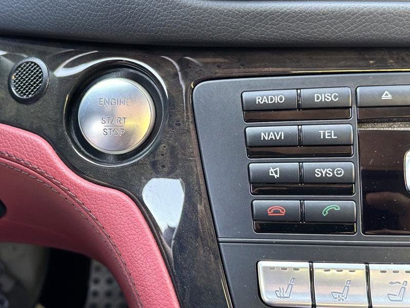 Used 2016 Mercedes-Benz SL 550 550 w/ Driver Assistance Package image 22