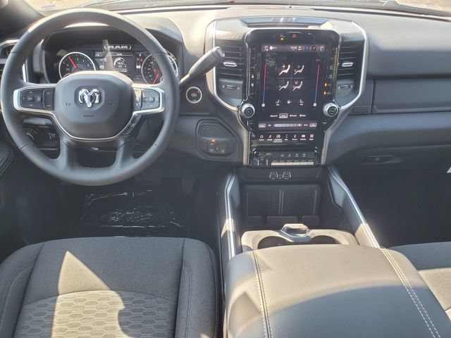 New 2026 RAM 2500 Big Horn AWD/4WD image 22
