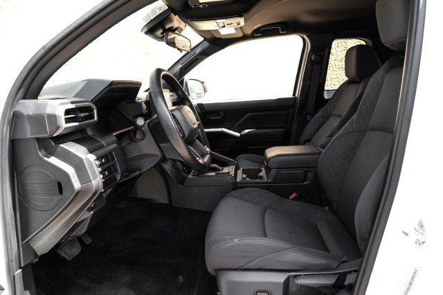 Used 2025 Toyota Tacoma SR RWD image 3