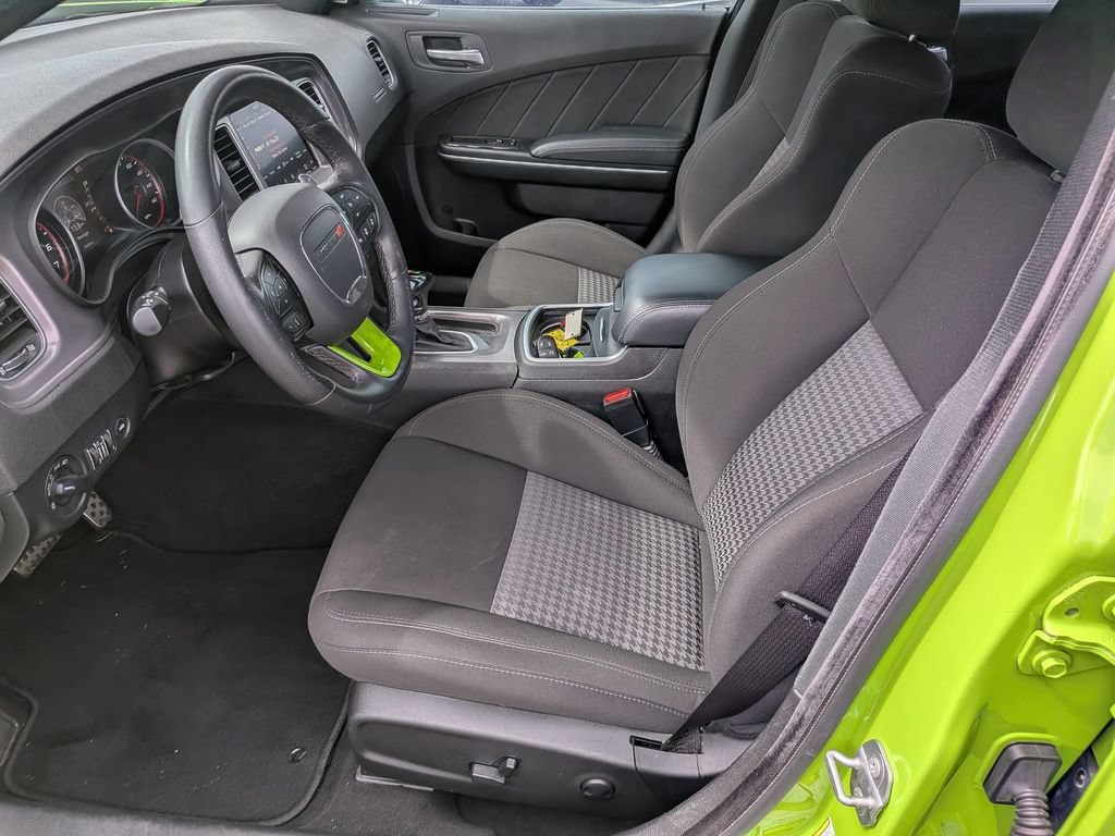 Certified 2023 Dodge Charger R/T w/ Technology Group RWD image 12