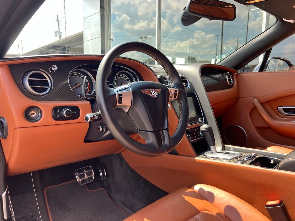 Used 2014 Bentley Continental GT image 2