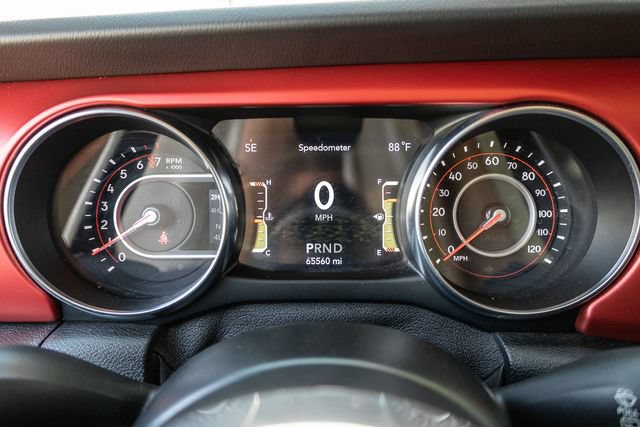 Used 2021 Jeep Wrangler Unlimited Rubicon w/ LED Lighting Group AWD/4WD image 12