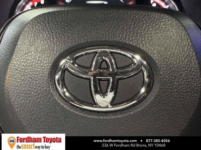 Certified 2025 Toyota RAV4 XLE AWD/4WD image 34