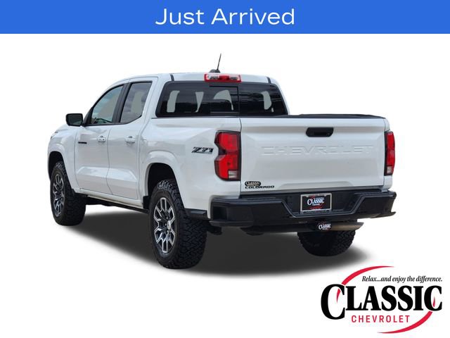 Used 2024 Chevrolet Colorado Z71 w/ Z71 Convenience Package 2 AWD/4WD video 4
