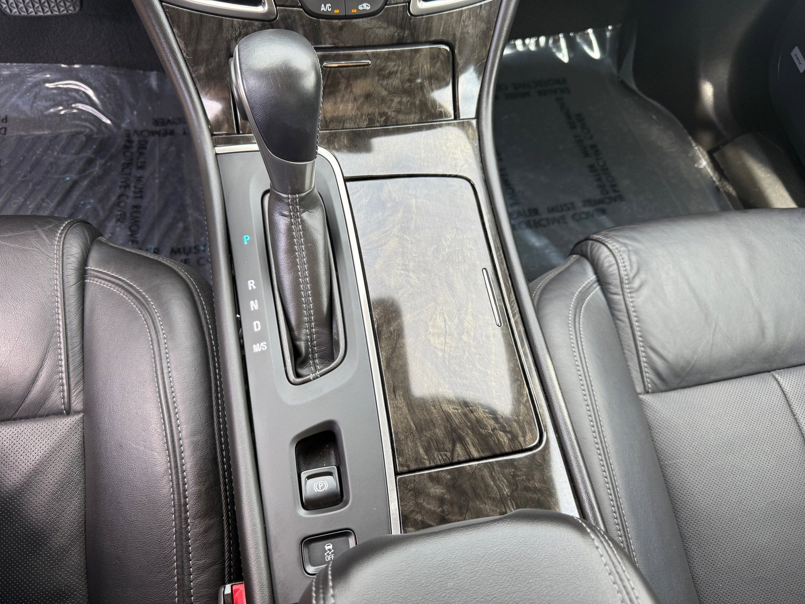 Used 2015 Buick LaCrosse Premium w/ Driver Confidence Package #1 image 19