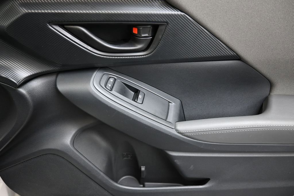 Certified 2025 Subaru Crosstrek 2.0i Premium AWD/4WD image 11