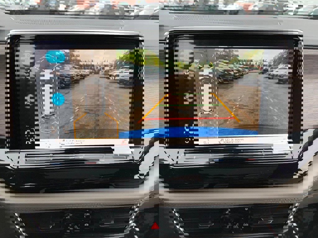 New 2025 Volkswagen Atlas SEL Premium R-Line image 26