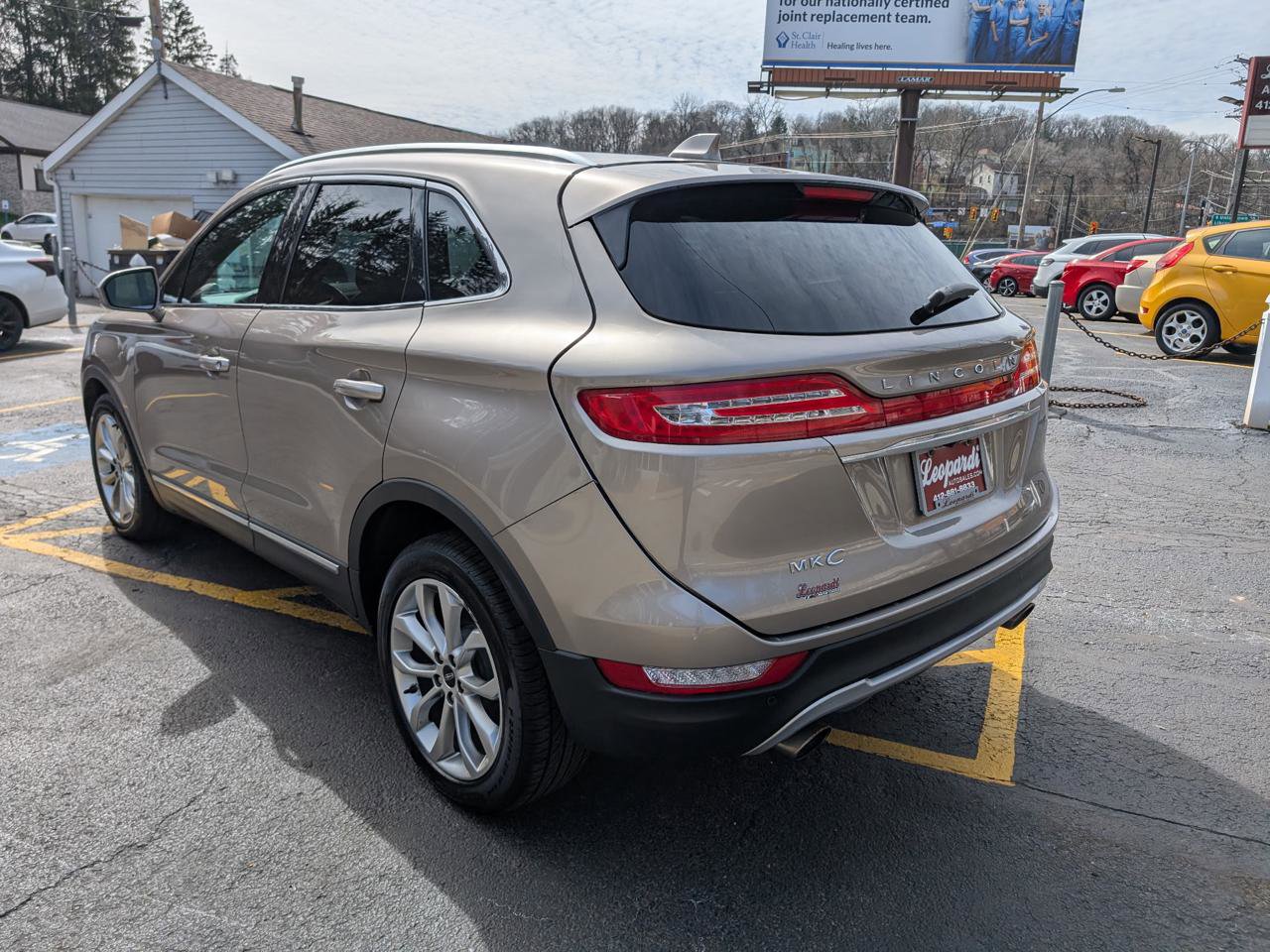 Used 2019 Lincoln MKC Select w/ Select Plus Package image 5