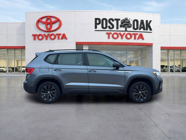 Used 2023 Volkswagen Taos S FWD image 8