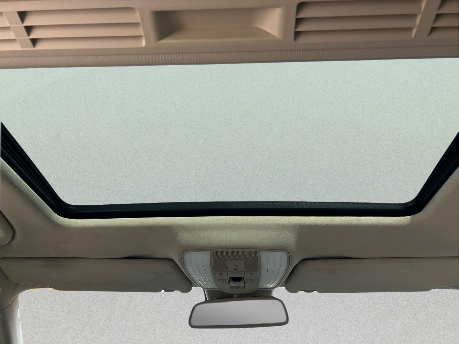 Used 2014 Mercedes-Benz E 350 Sedan image 18