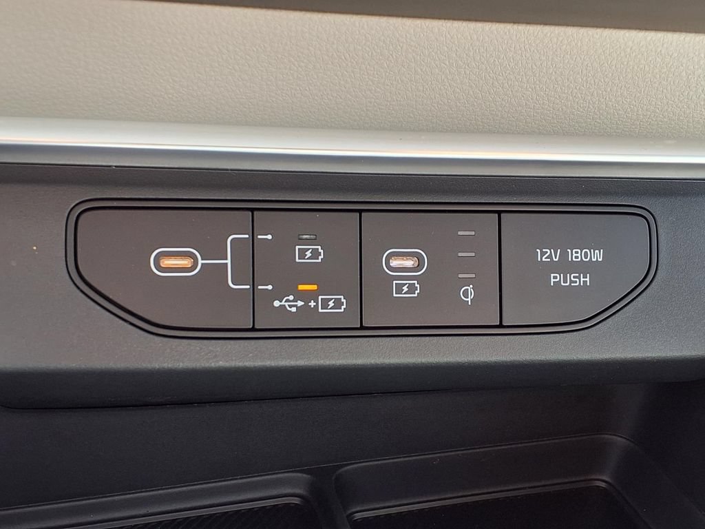 New 2026 Kia Carnival SX Prestige FWD image 6