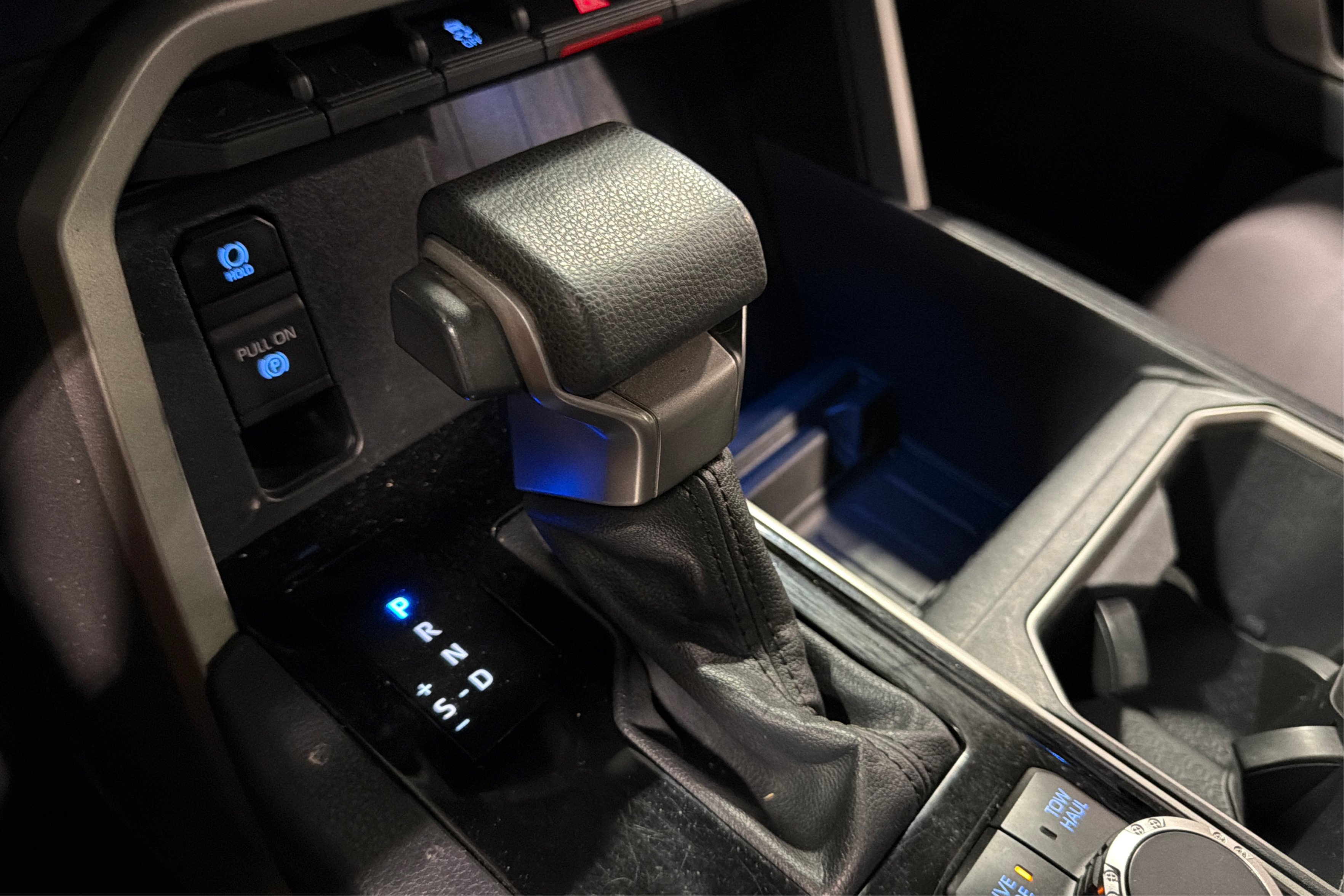 Used 2022 Toyota Tundra SR5 AWD/4WD image 31