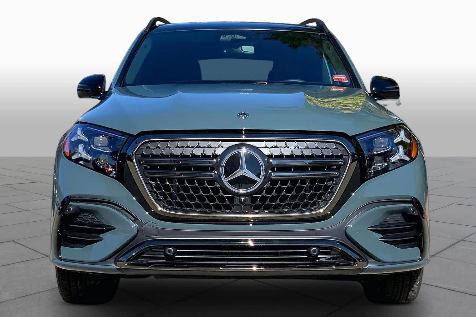 New 2027 Mercedes-Benz GLS 450 4MATIC image 3