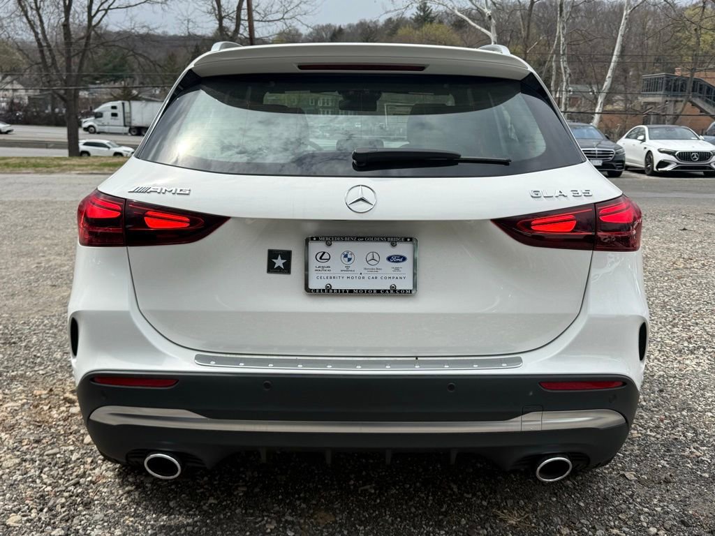 New 2026 Mercedes-Benz GLA 35 AMG 4MATIC image 6