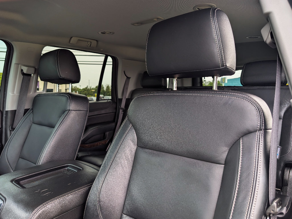 Used 2019 Chevrolet Tahoe LS AWD/4WD image 16