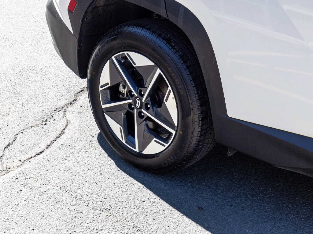 Used 2025 Hyundai Tucson SEL AWD/4WD image 8