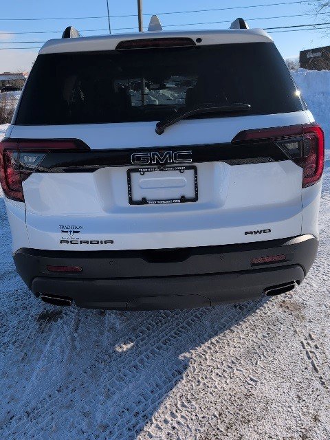 Certified 2021 GMC Acadia SLT w/ Elevation Edition image 5