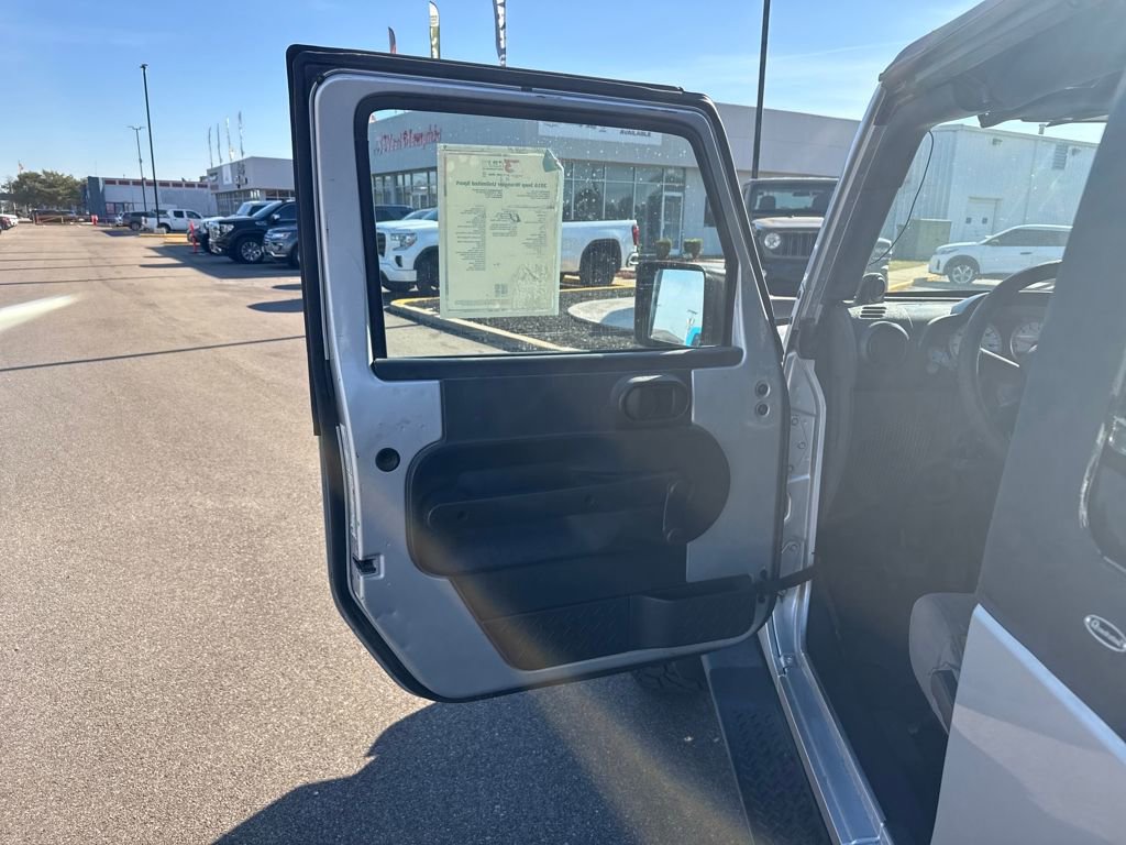 Used 2010 Jeep Wrangler Sport image 29