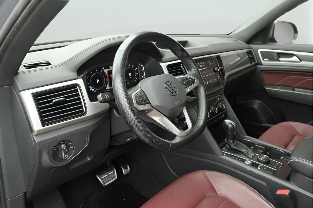 Used 2023 Volkswagen Atlas Cross Sport SEL Premium R-Line image 8