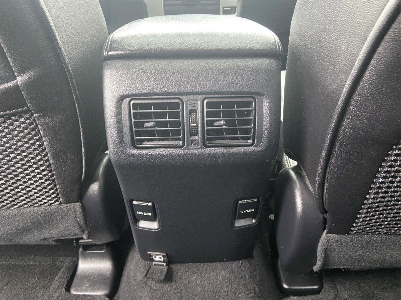 Used 2018 Toyota 4Runner SR5 Premium AWD/4WD image 17