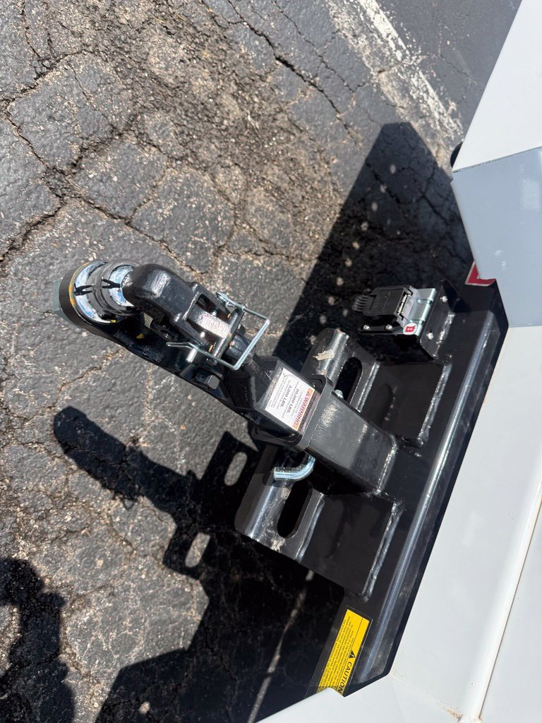 New 2026 Ford F550 4x4 Regular Cab Super Duty w/ Snow Plow Prep Package image 40