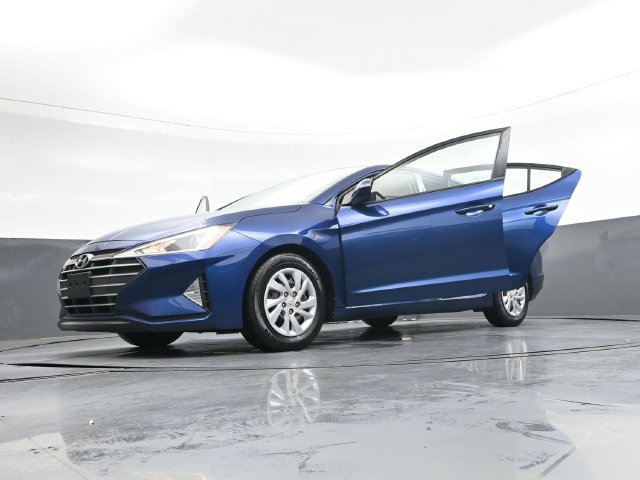 Used 2020 Hyundai Elantra SE FWD image 44