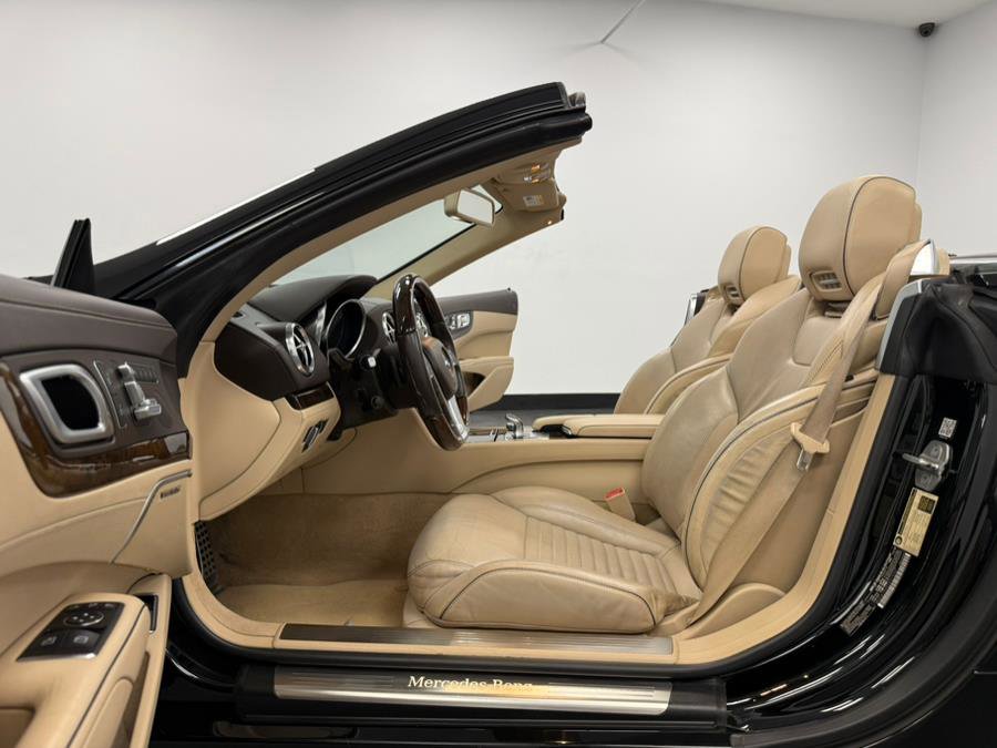 Used 2013 Mercedes-Benz SL 550 image 55