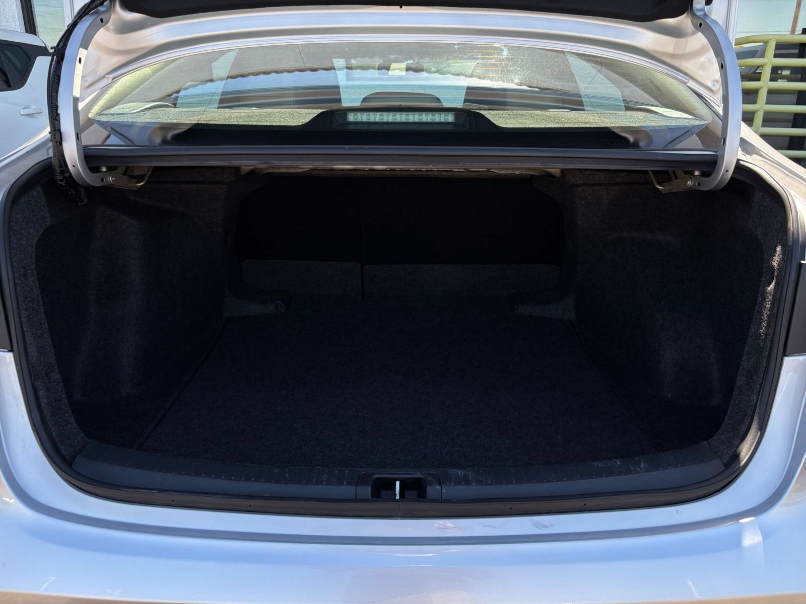 Used 2025 Toyota Corolla LE FWD image 29