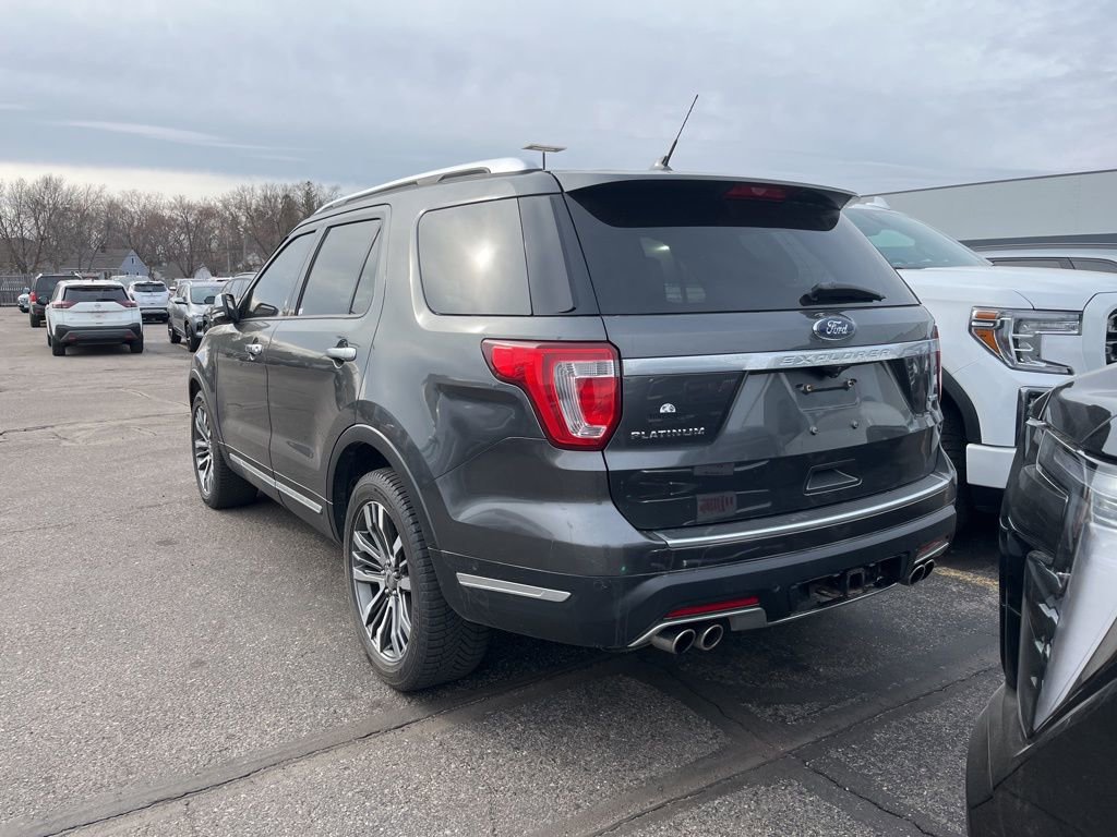 Used 2019 Ford Explorer Platinum image 6