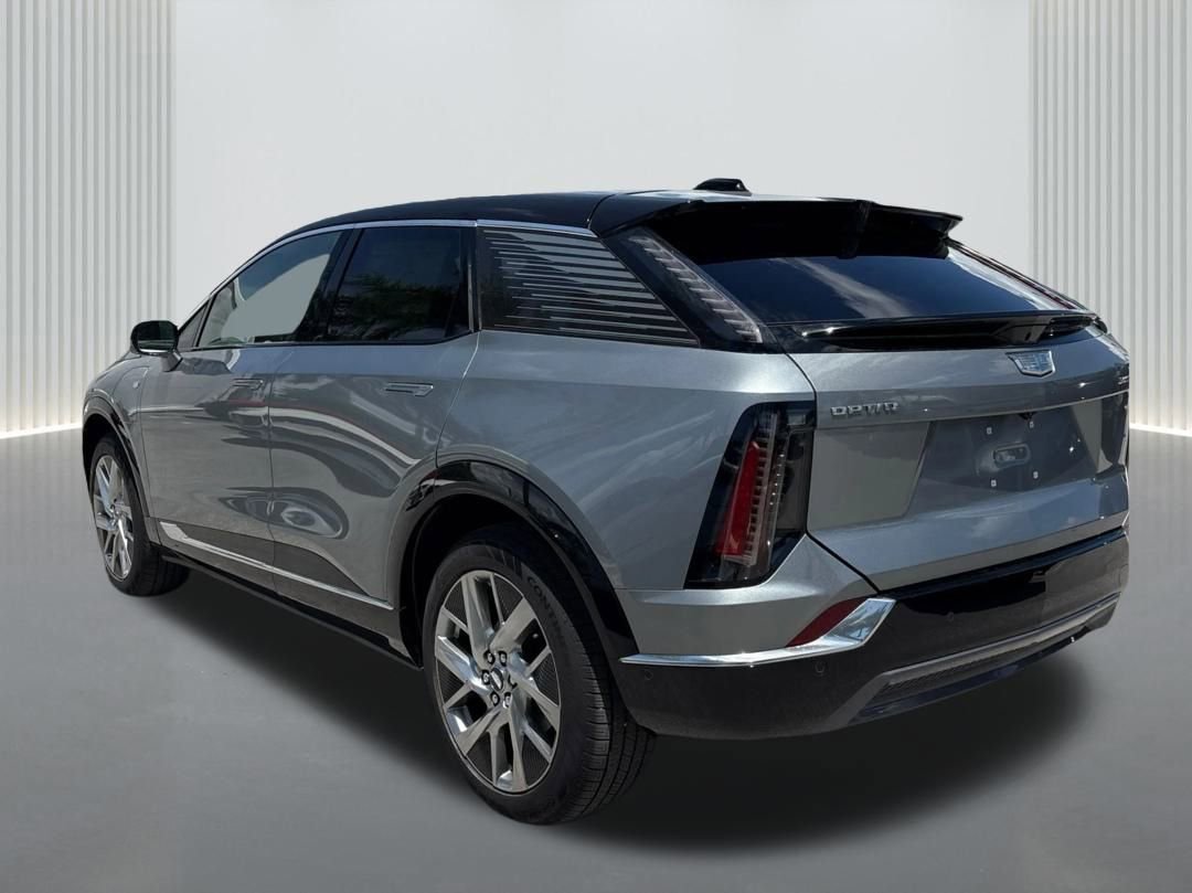 New 2026 Cadillac Lyriq V image 7