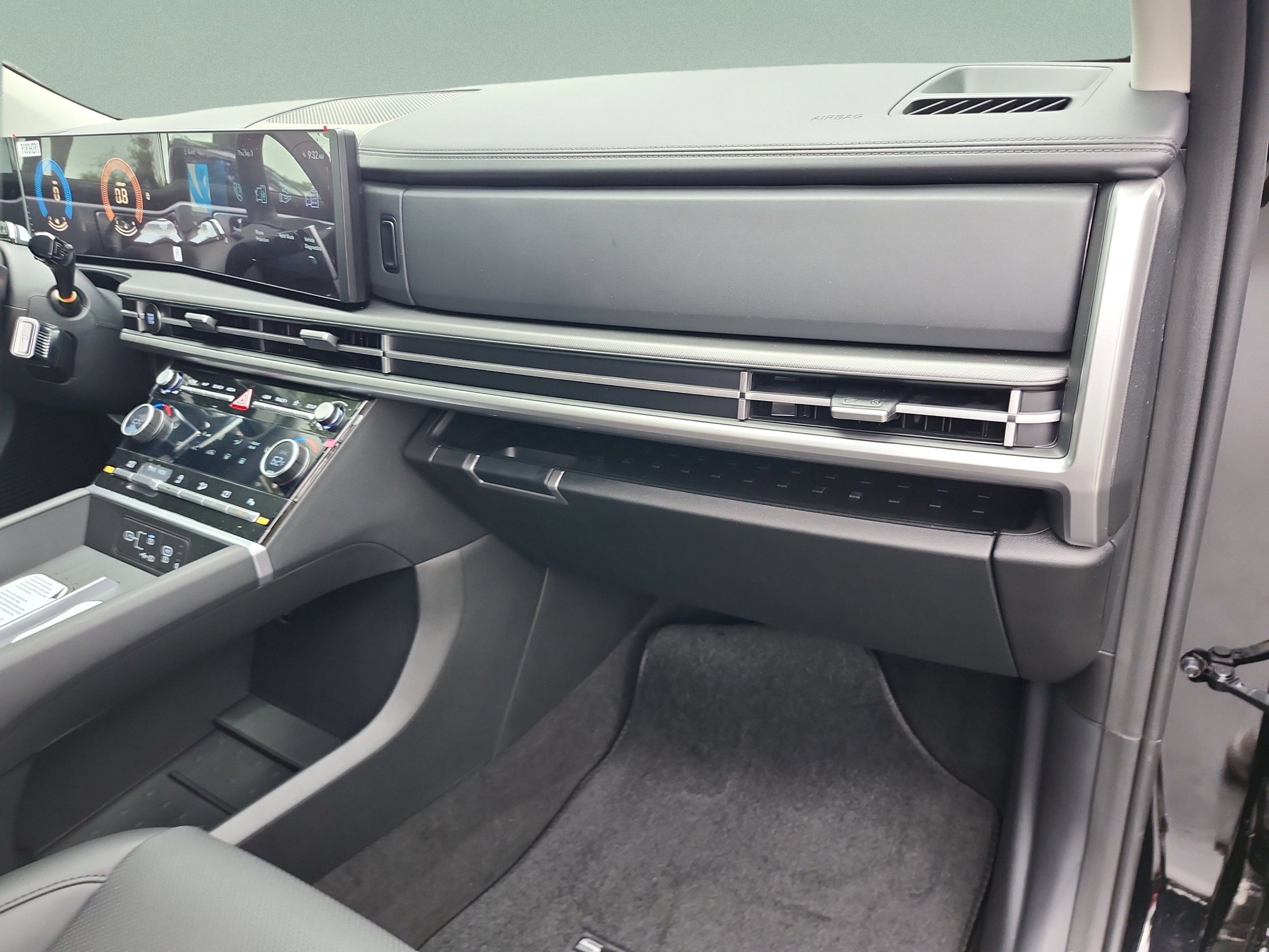 New 2027 Hyundai Santa Fe SEL w/ Tow & Go Package FWD image 19