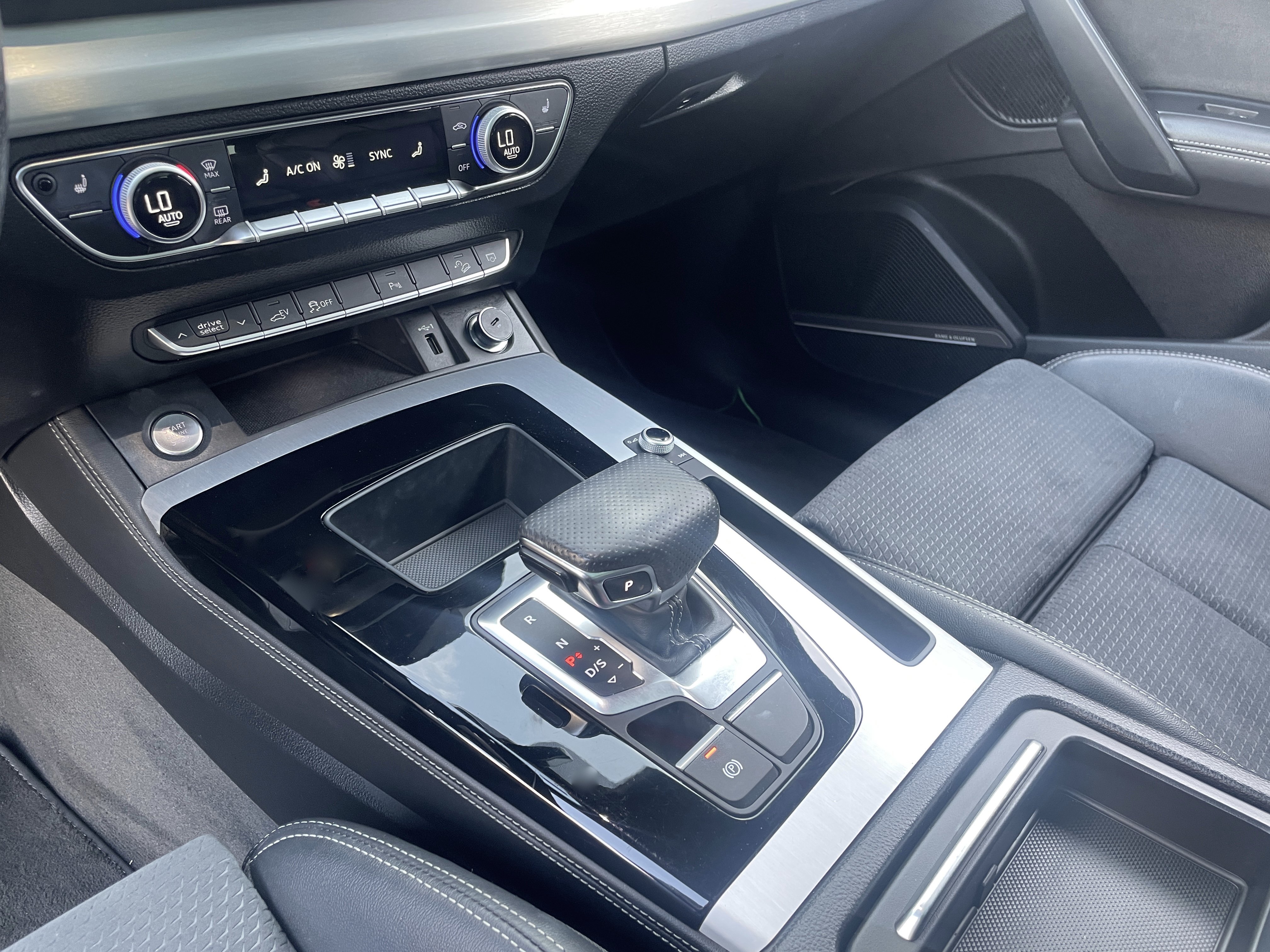 Certified 2022 Audi Q5 e Premium Plus w/ Premium Plus Package AWD/4WD image 8