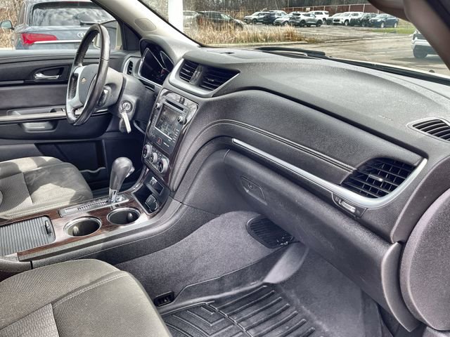 Certified 2015 Chevrolet Traverse LT w/ Traveler's Package image 30