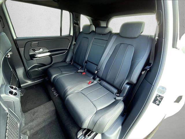 New 2026 Mercedes-Benz GLB 250 4MATIC image 12