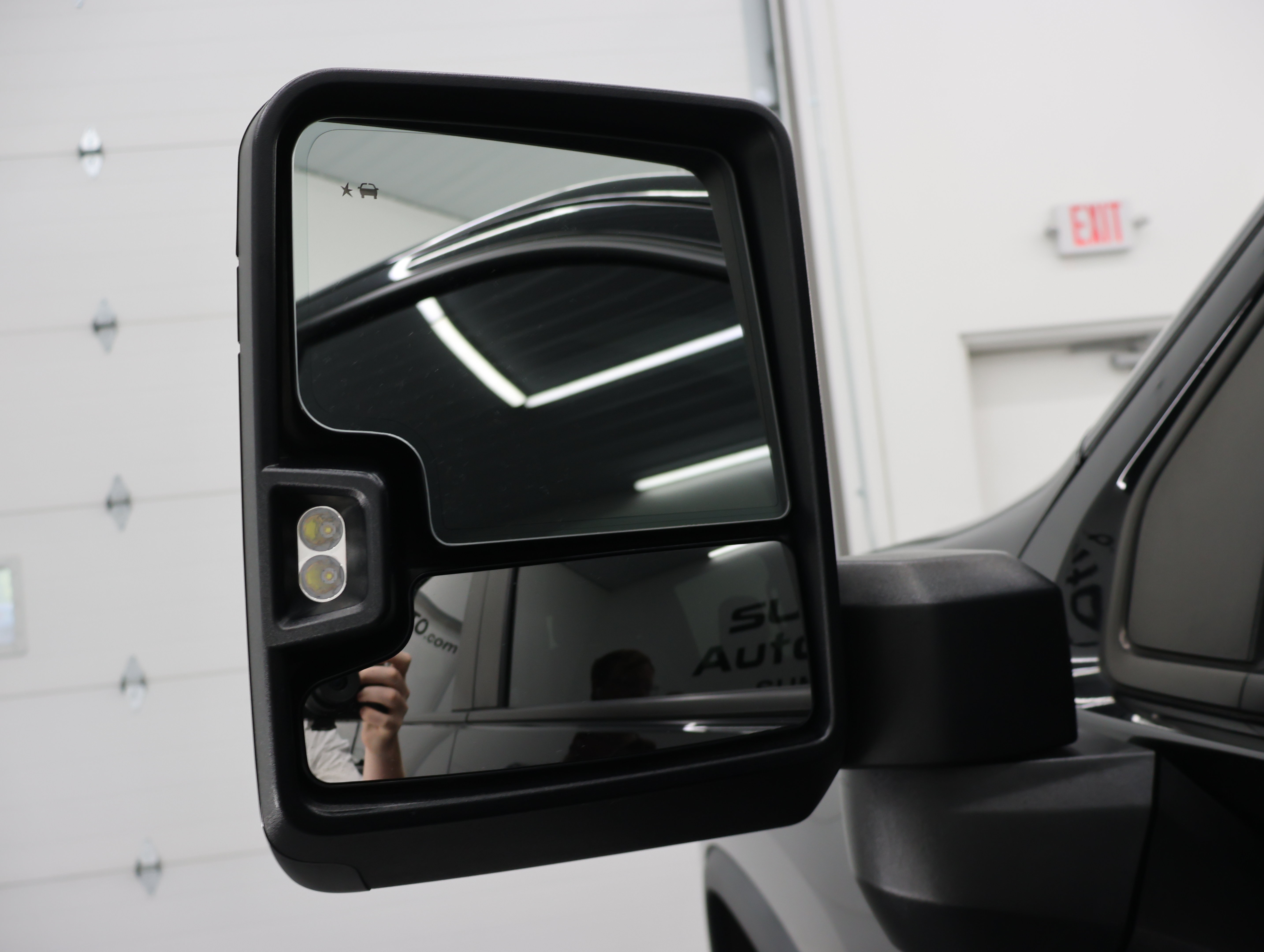 Used 2023 Chevrolet Silverado 2500 LTZ w/ LTZ Plus Package AWD/4WD image 39