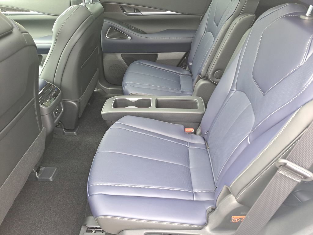 New 2026 INFINITI QX60 Sport w/ Dark Cargo Package image 21