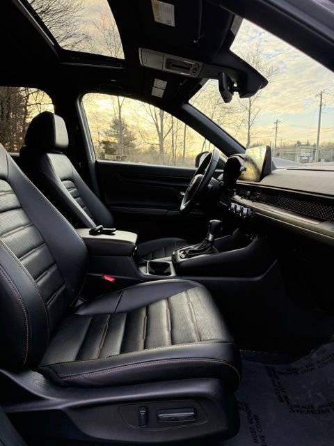 Used 2025 Honda CR-V Sport-L image 17