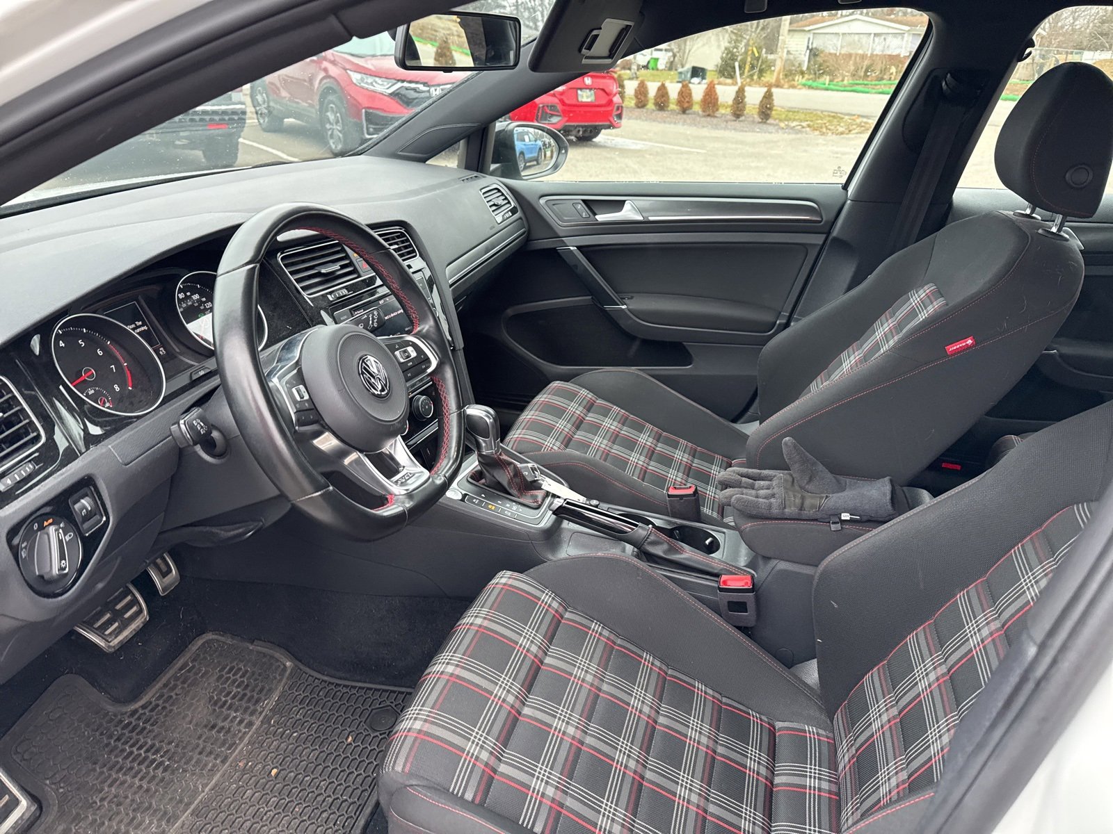 Used 2019 Volkswagen GTI Rabbit Edition image 11