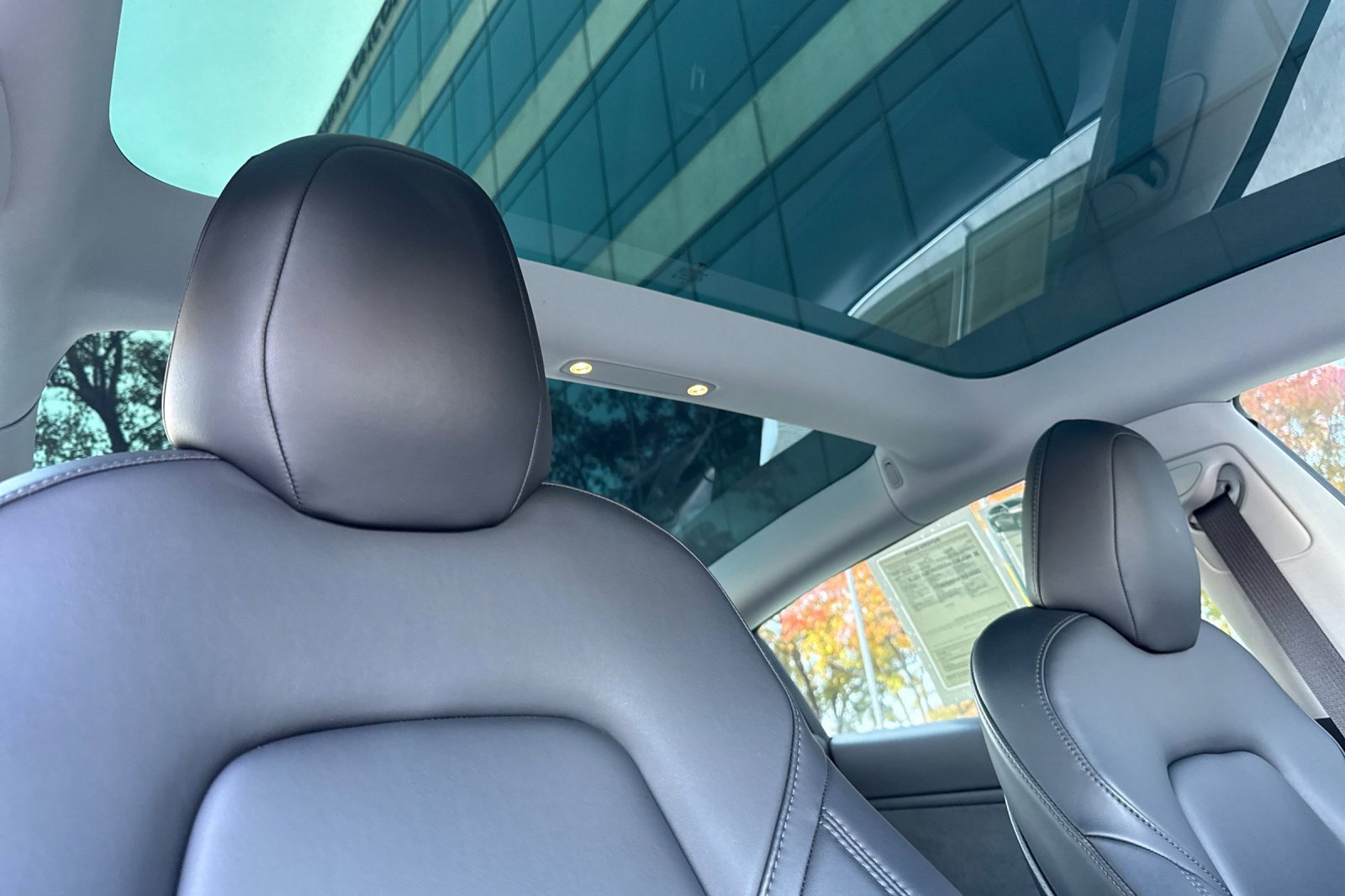 Used 2019 Tesla Model 3 Standard Range image 20