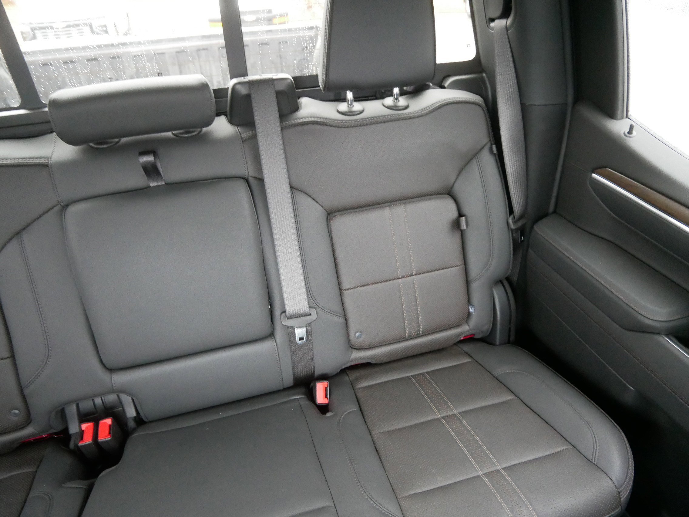 Certified 2025 Chevrolet Silverado 1500 High Country w/ Technology Package image 14