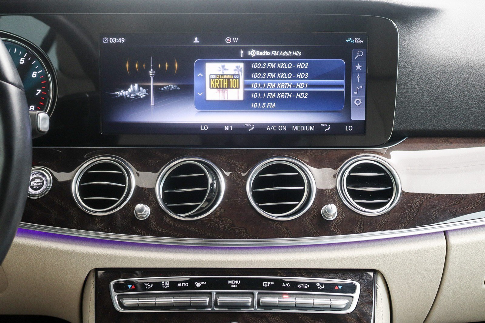Used 2019 Mercedes-Benz E 450 4MATIC Wagon image 16