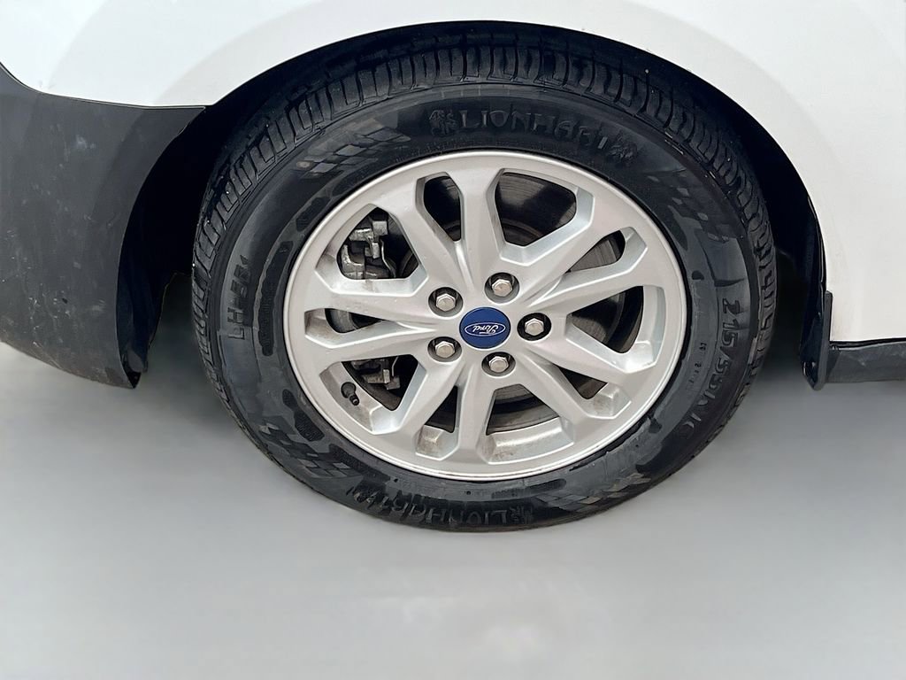 Used 2023 Ford Transit Connect XLT image 29